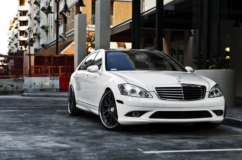 White Mercedes-Benz S-Class sedan