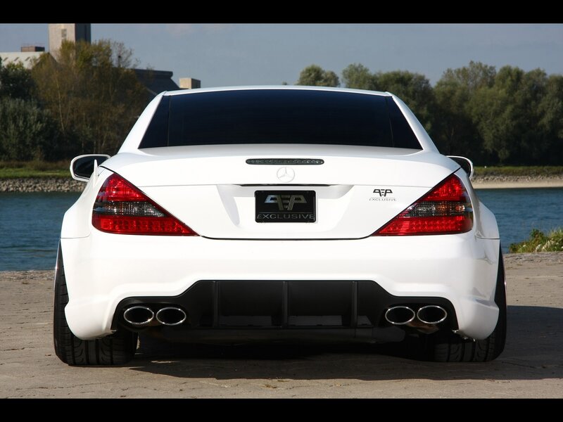 white mercedes-benz sl500 rear view