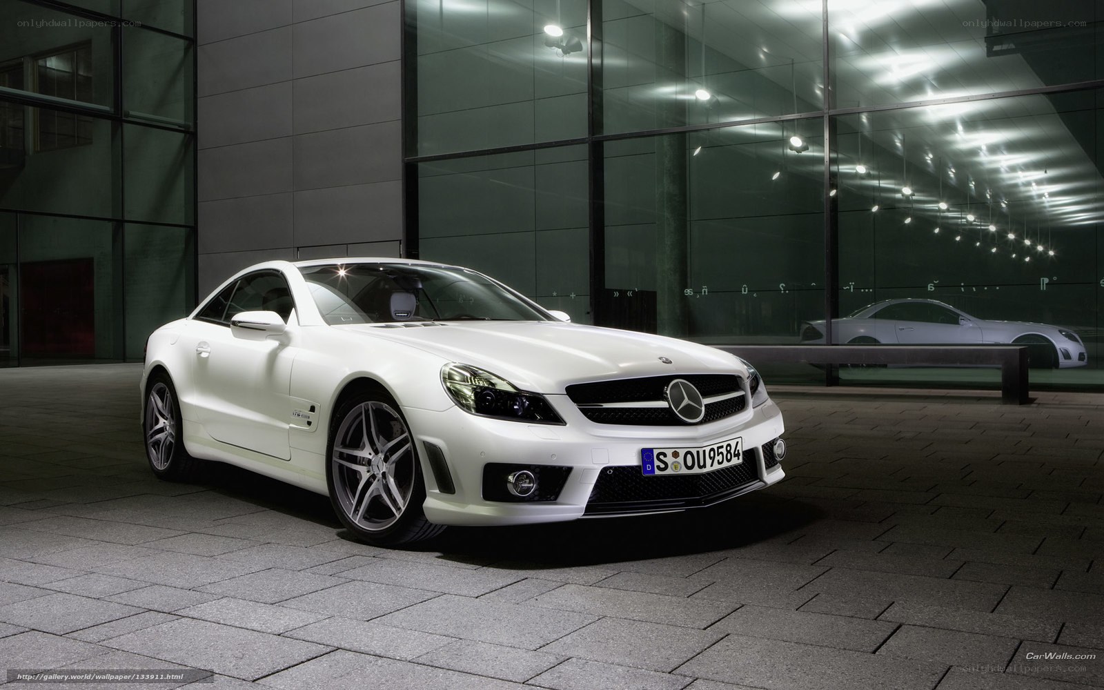 White Mercedes-Benz SL63 AMG