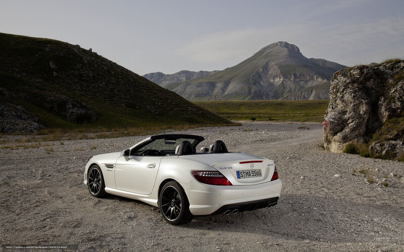 White Mercedes-Benz SLK 55 AMG