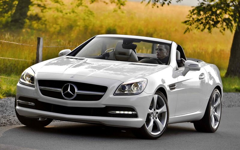 White Mercedes-Benz SLK convertible