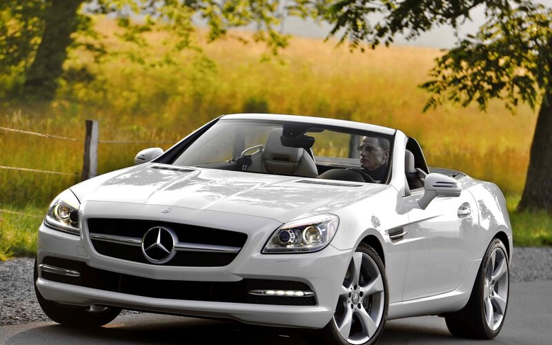White Mercedes-Benz SLK convertible
