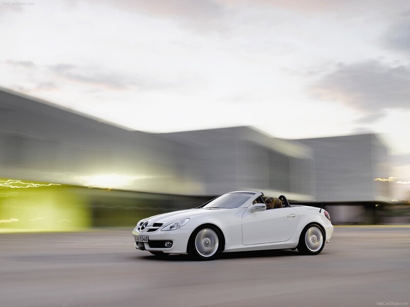 White Mercedes-Benz SLK in motion