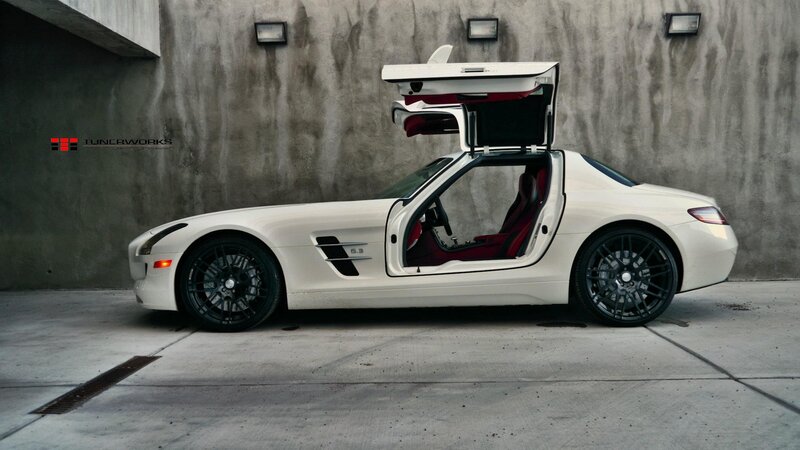 White Mercedes-Benz SLS AMG
