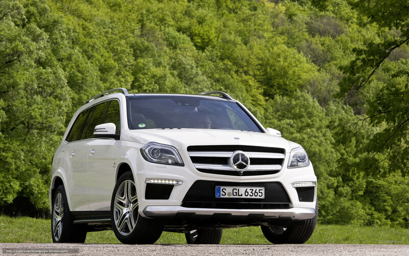 white mercedes-benz suv