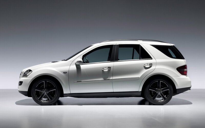 white mercedes-benz suv