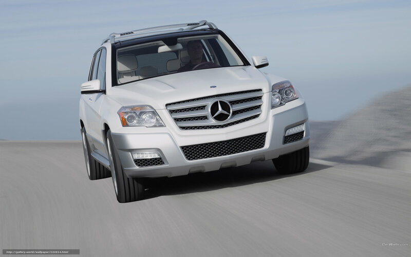 White Mercedes-benz Suv — Dynamic