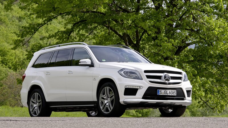 White Mercedes-benz Suv — Serene, Spring