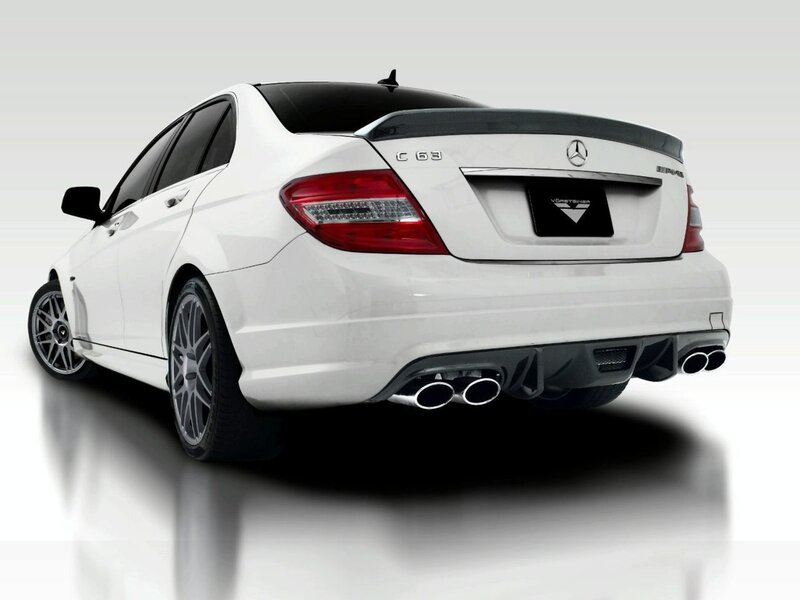 white mercedes c63 amg