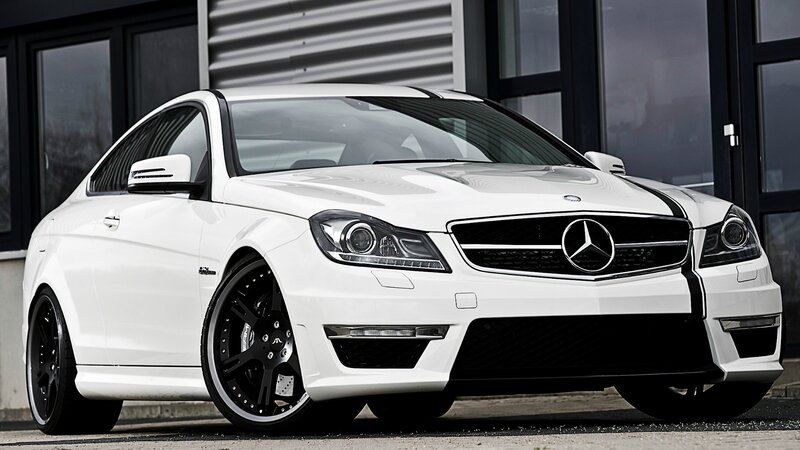 white mercedes c63 amg coupe