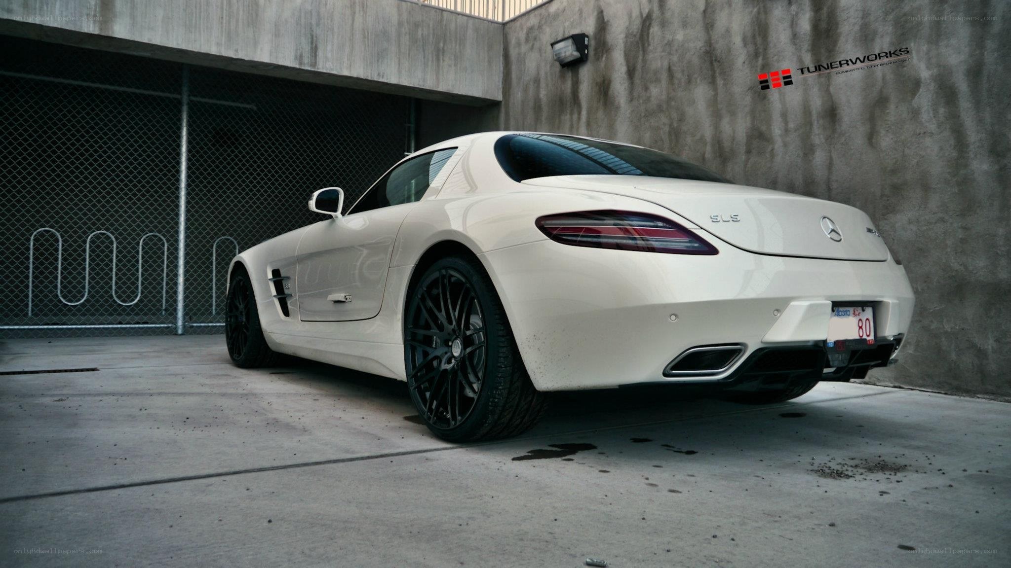 white mercedes sls amg