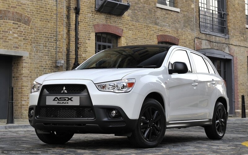 White Mitsubishi ASX Black Edition