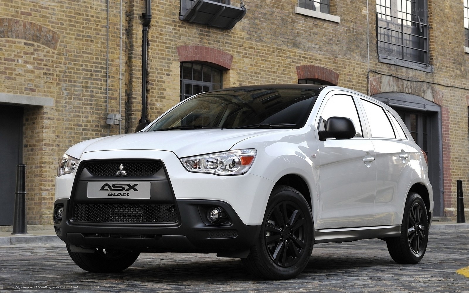 White Mitsubishi ASX Black Edition