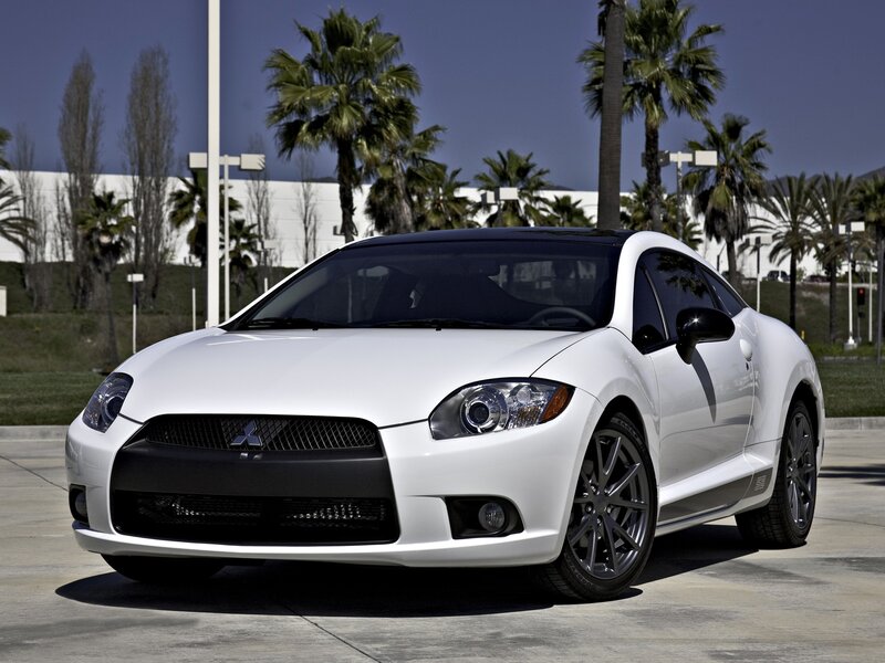white mitsubishi eclipse