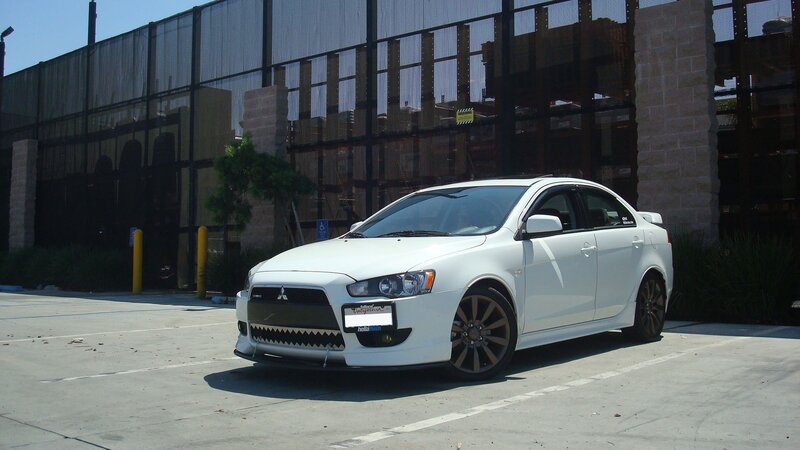 White Mitsubishi Lancer — Neutral, Afternoon, Photograph