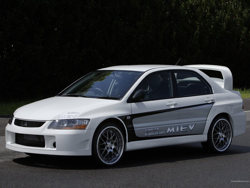White Mitsubishi Lancer — Neutral, Afternoon