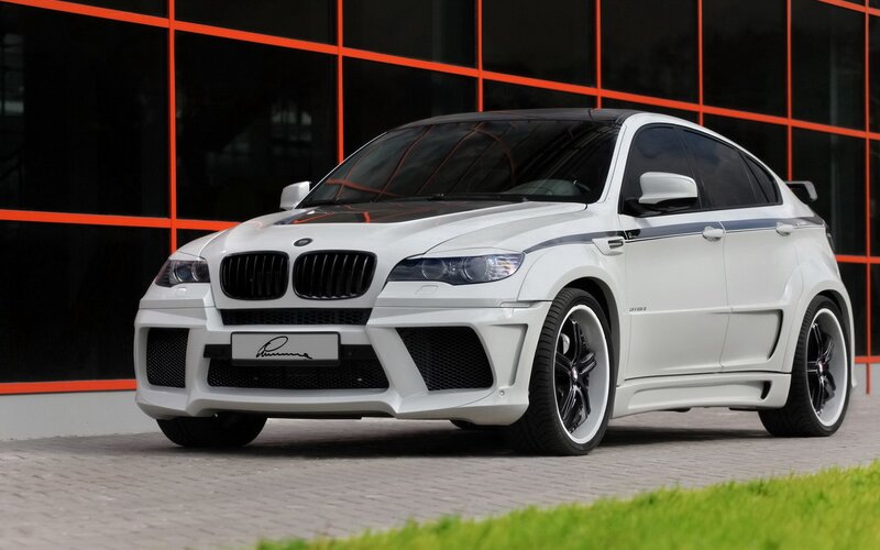 White Modified BMW X6 — Dramatic
