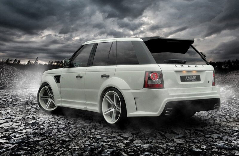 white modified range rover