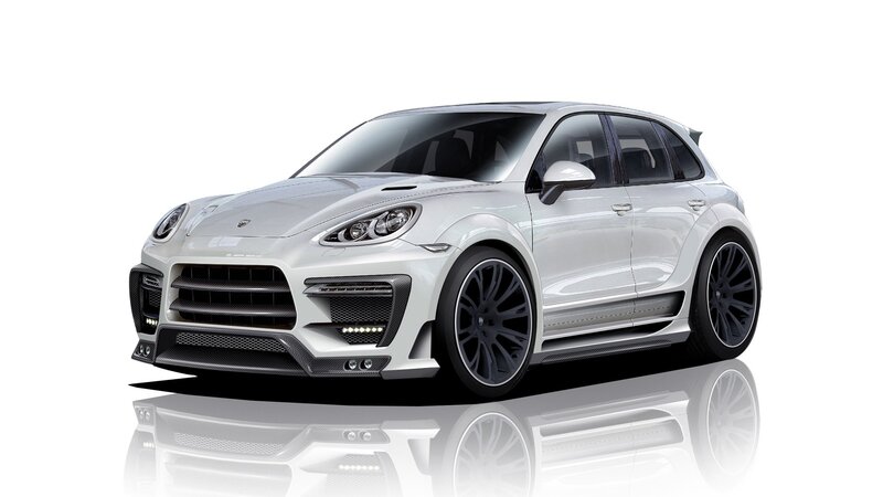 white modified sports utility vehicle