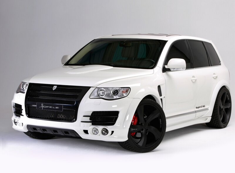 white modified SUV