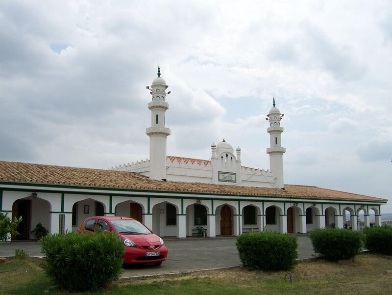 White Mosque Building — Calm