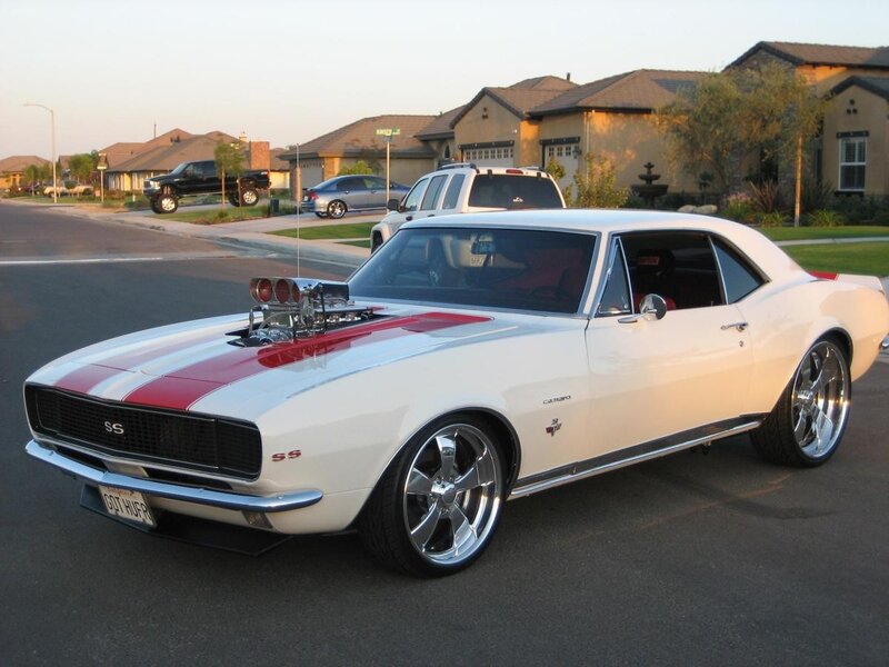 White Muscle Car — Calm, Sunset