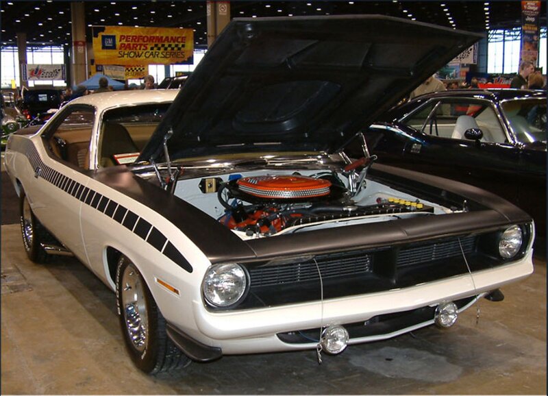 White Muscle Car — Showroom, Photograph