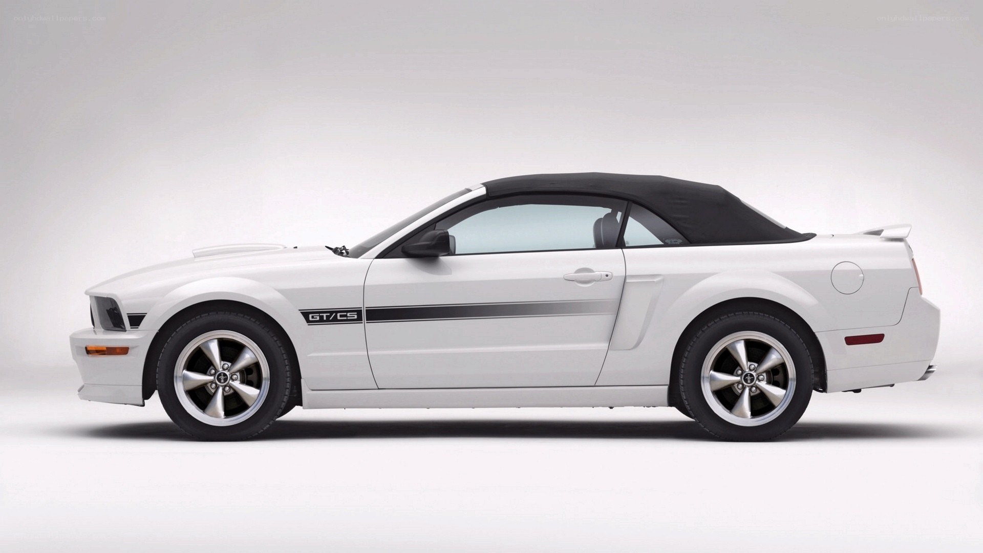 white mustang convertible