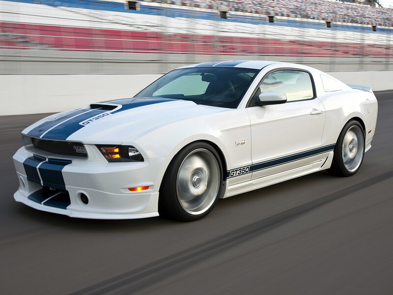 white mustang gt350 on racetrack