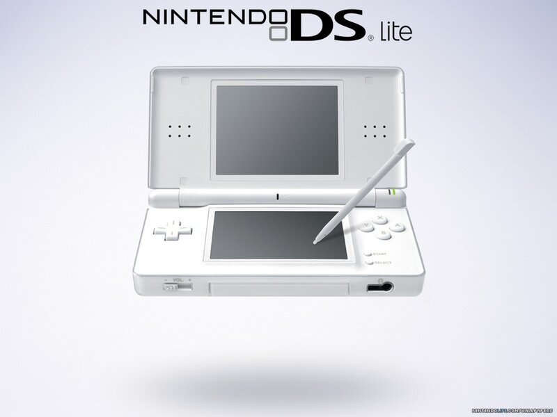 White Nintendo Ds Lite