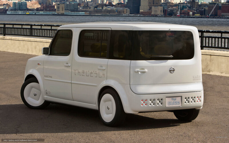 White Nissan Cube Electric — Urban