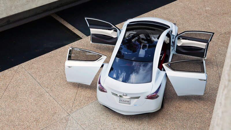 White Nissan Ellure concept car