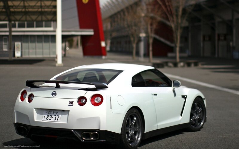 White Nissan Gt-r Car — Calm