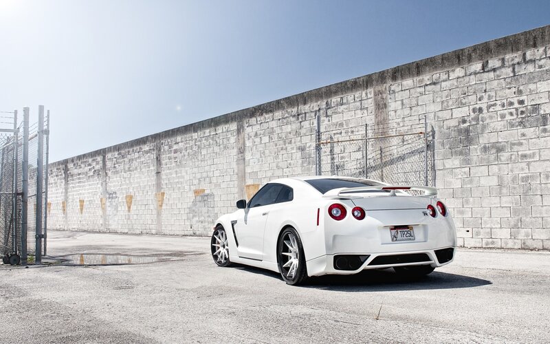 white nissan gt-r parked