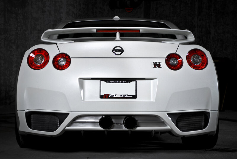 white nissan gt-r rear view