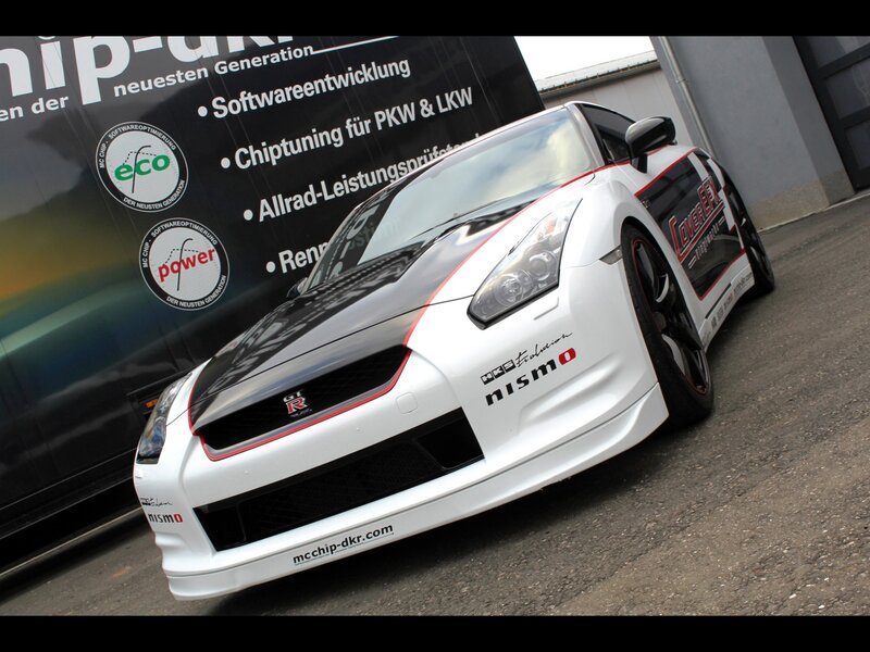 White Nissan GT-R with Nismo decals
