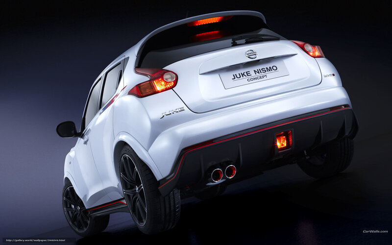 White Nissan Juke Nismo — Dramatic, Photograph