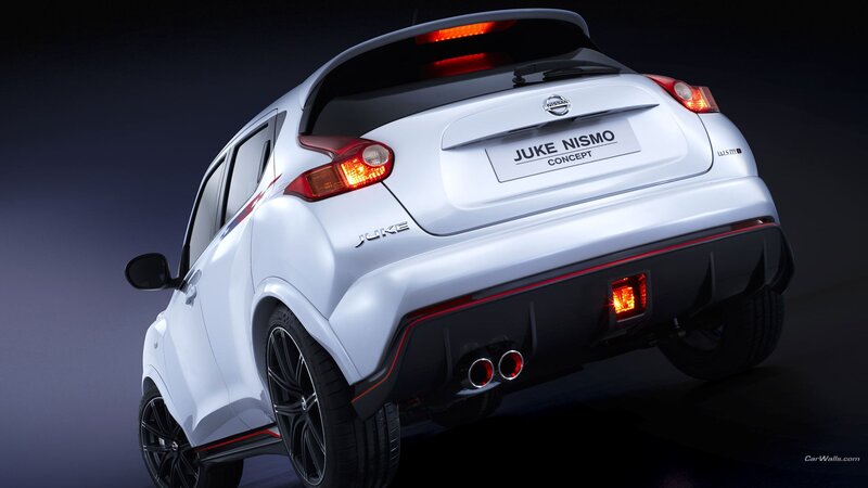 White Nissan Juke Nismo — Dramatic