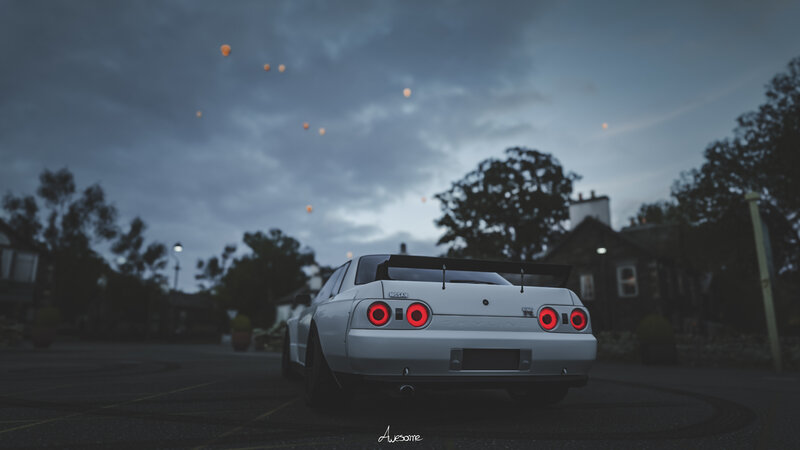 White Nissan Skyline Car — Gray