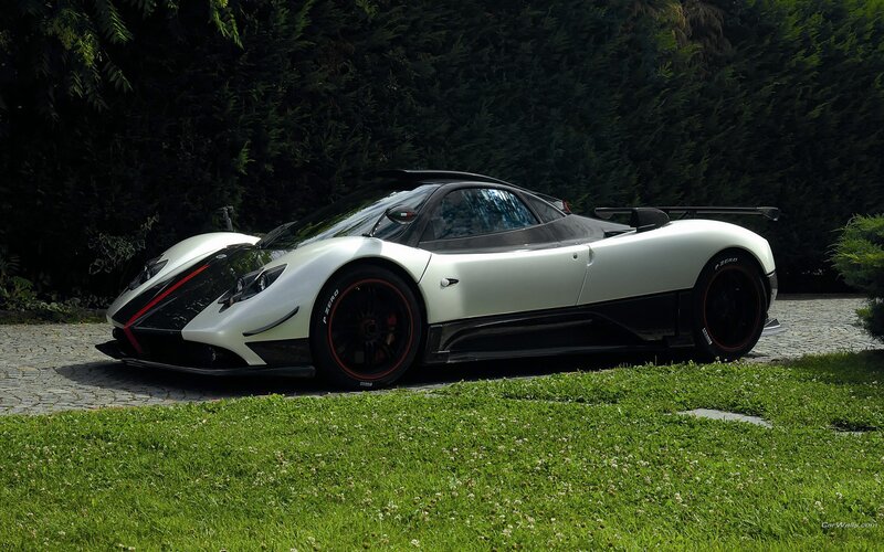 white Pagani sports car