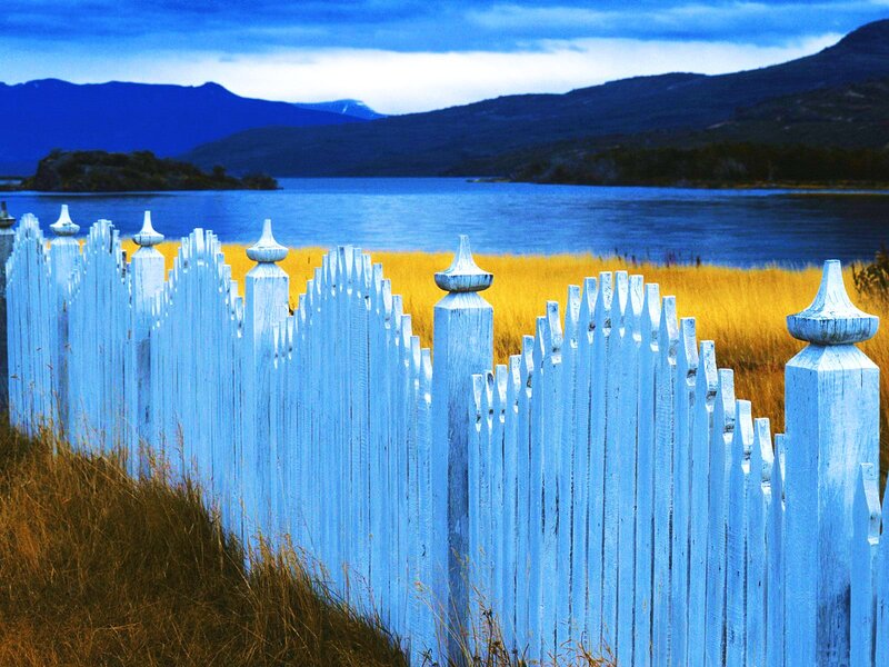 White Picket Fence — Blue