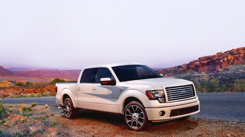white pickup truck in desert