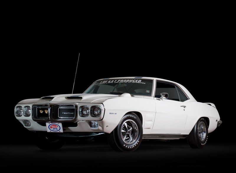 white pontiac muscle car