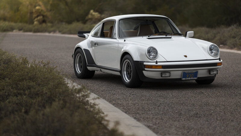 White Porsche 911 Car — Calm