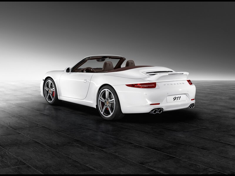 White Porsche 911 Convertible — Dramatic