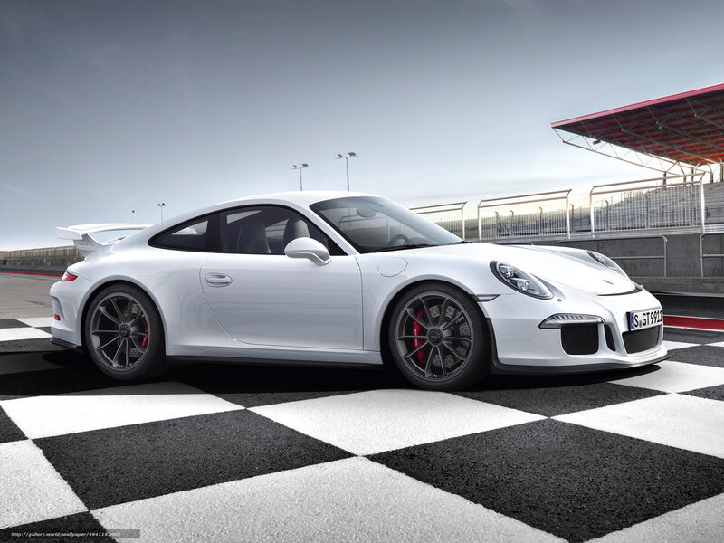 White Porsche 911 Gt3 — Dramatic