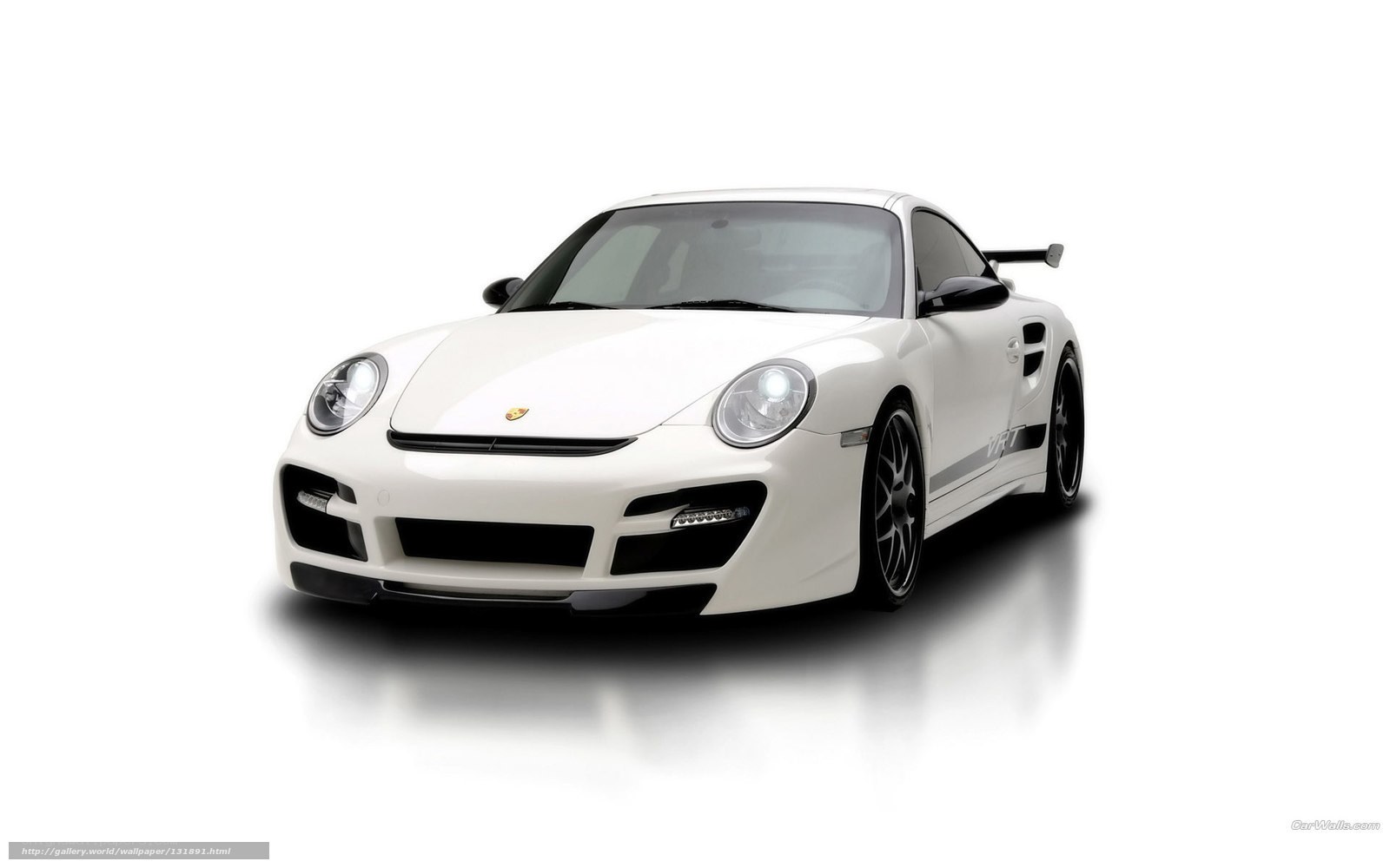 white porsche 911 gt3