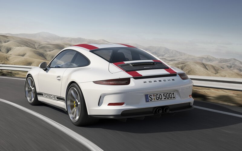 White Porsche 911 Sports Car — Dynamic