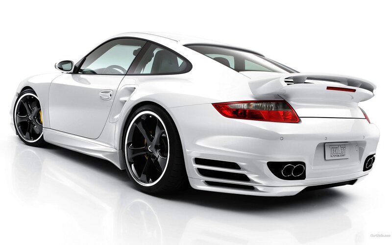 white porsche 911 turbo