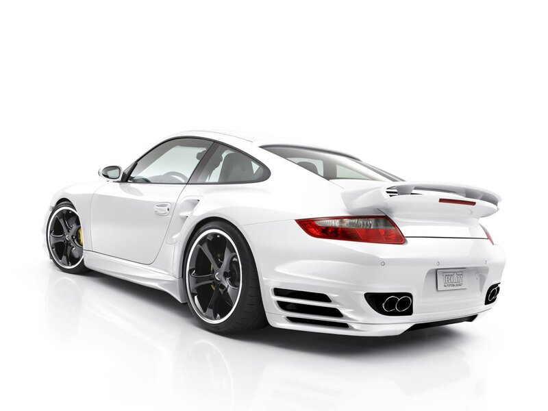 white porsche 911 turbo